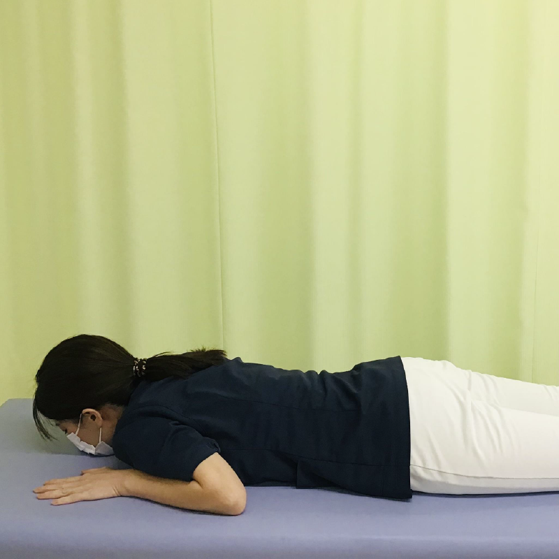 腹直筋ストレッチ