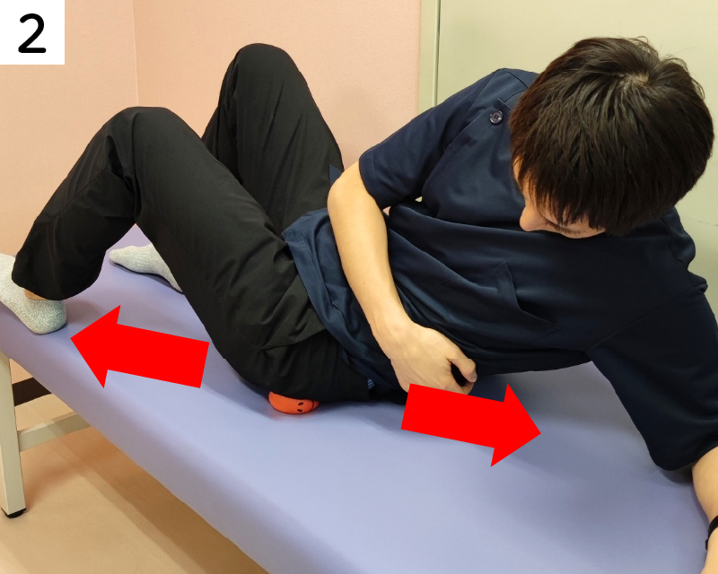 前後・左右に動いて心地よいくらいにマッサージをします。